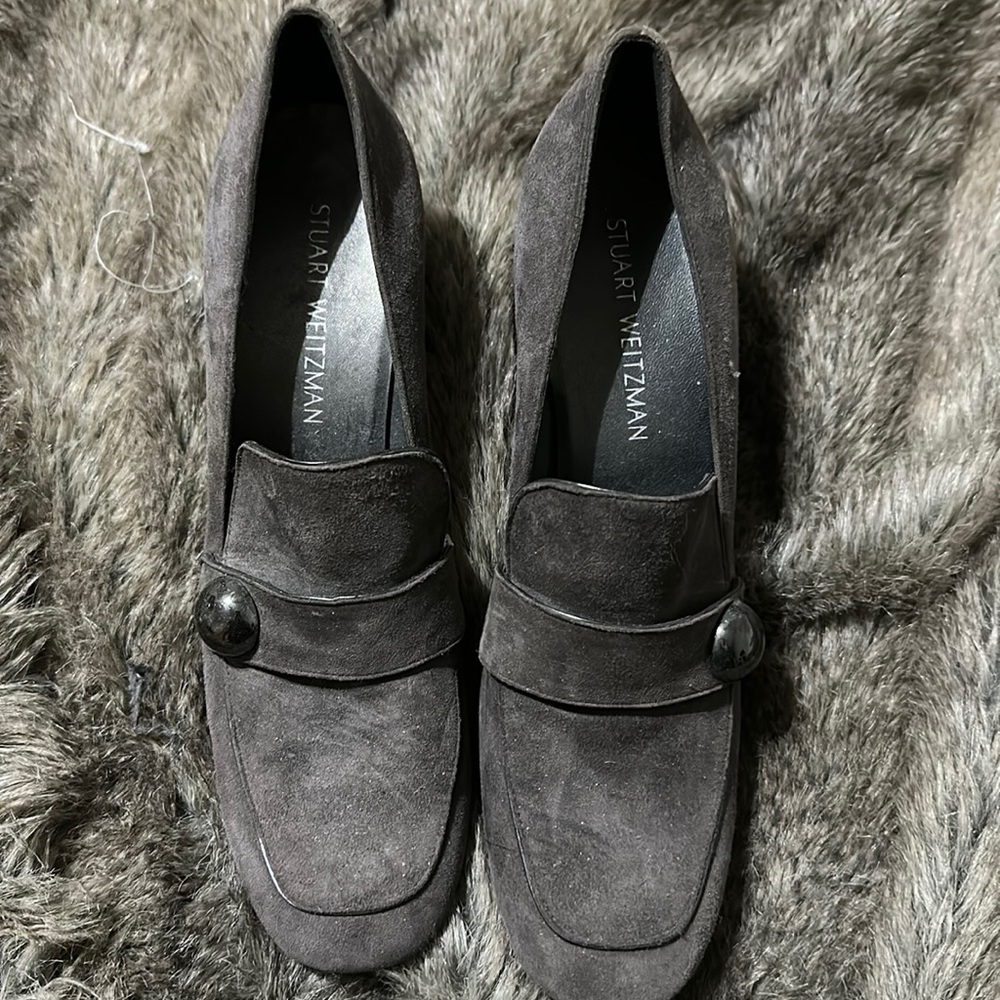 Brand new grey Stuart Weitzman heeled Loafers